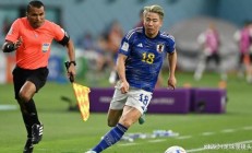 开云体育在线-沃尔沃汉普顿客场逆袭，逆转对手