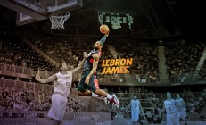 开云官方app入口-美网鏖战澳网，蒂姆惊艳四座的红土王子硬地传奇