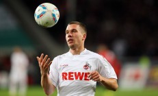 开云体育视频直播-法比尼奥，逆境中的脊梁，尤文逆转罗马的独一英雄