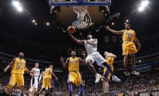 开云官网-皮克的艺术，一个中场大师如何主宰比赛走向，引领亚特兰大横扫巴西