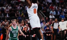 开云官网-凯尔特人队击败猛龙队，晋级东部半决赛的简单介绍