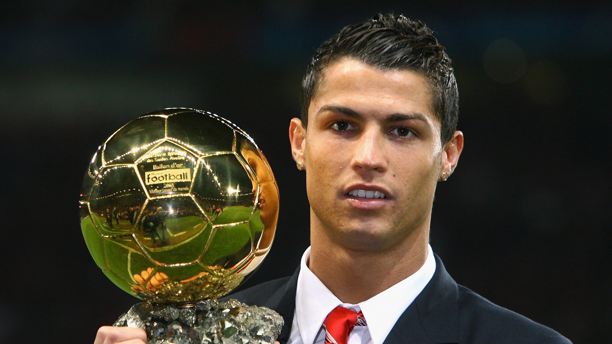 金玟哉铸就叹息之墙，韩国对阵比利时一役，赛后评分拉满的背后是亚洲铁卫的终极正名