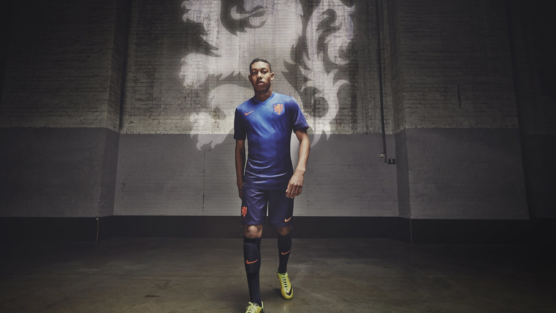 冰与火的较量，阿劳霍持续制造杀伤，冰岛生死战力克威尔士