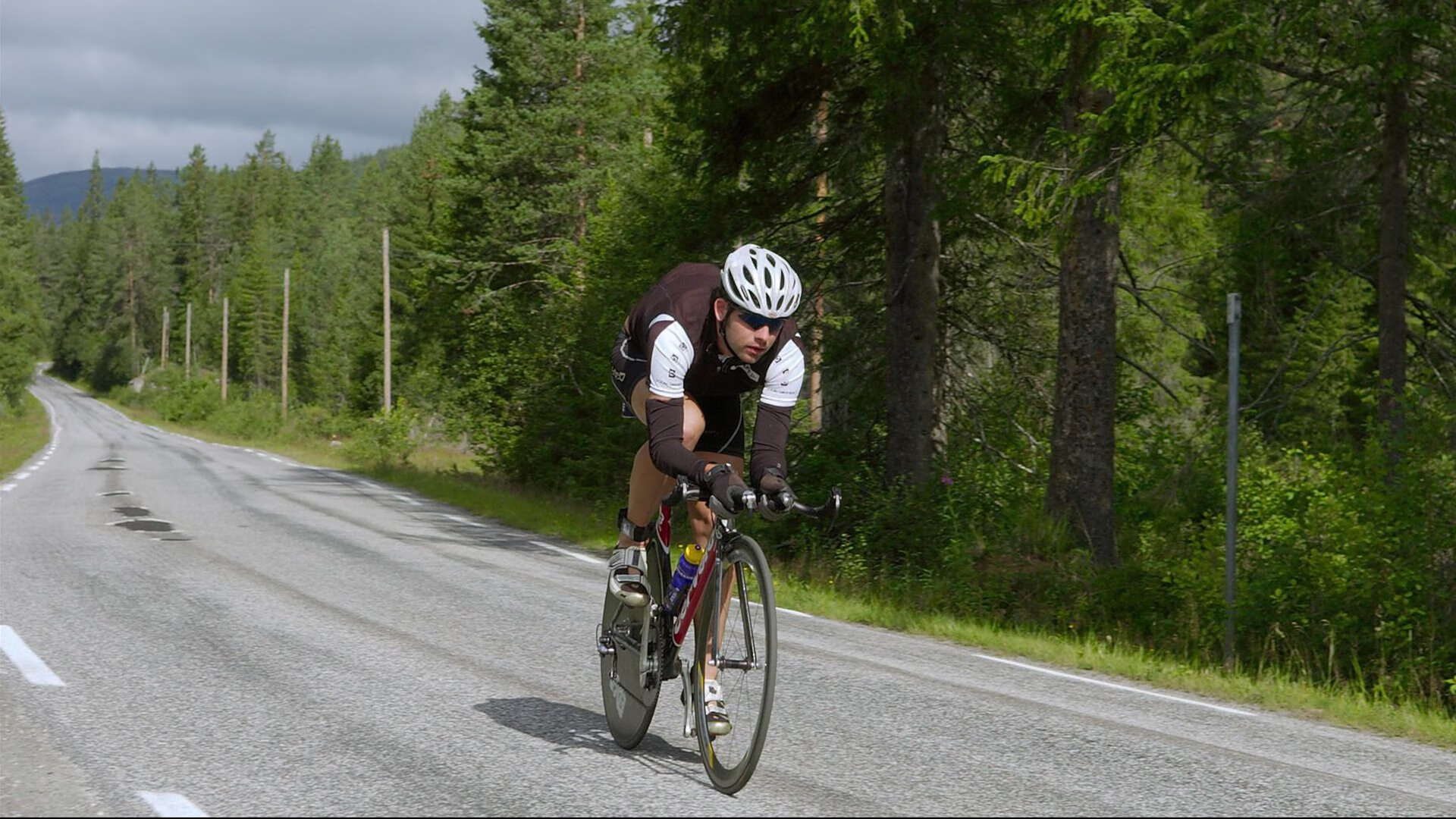 从黄浦江到克利夫兰，赵继伟领衔的上海队如何用东方智慧横扫骑士